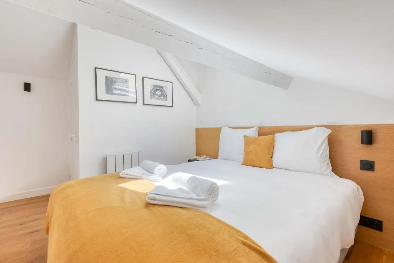 Apartment Les Cottages De Montmartre - Secret Courtyard Paris